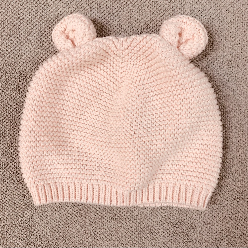 Baby Gap Garter Bear Hat in Milkshake Pink